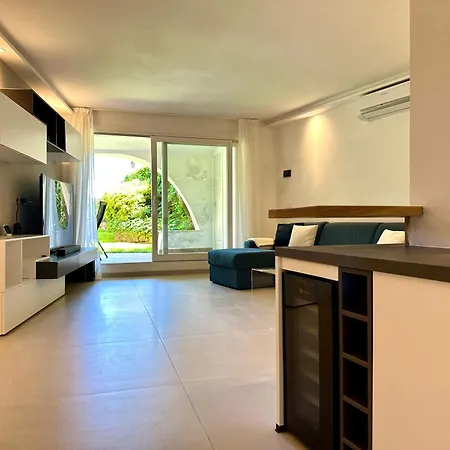 Porto Cervo, Marina Luxe House 아파트 *