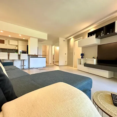 Porto Cervo, Marina Luxe House 아파트 포르투 세르보